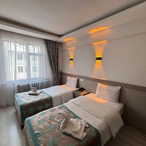 Fly Hotel